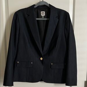 NWOT Anne Klein Navy Blazer